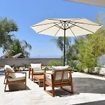 Potis Villa