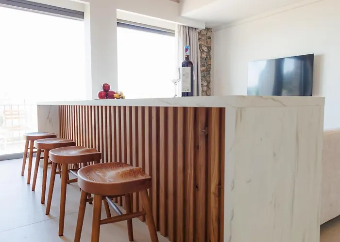 Potis Βέργα Καλαμάτας